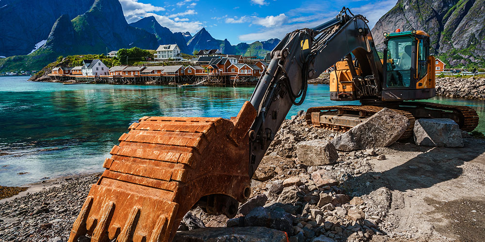 Safe Excavator Operations