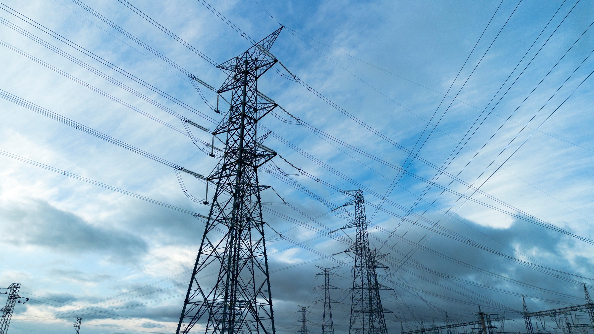 Electrical system dynamics, control, and stability assessments for stable grid performance